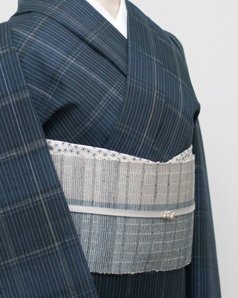 下井信彦「草木下井紬 格子」着尺 紺鼠色＜お仕立て代込＞の画像