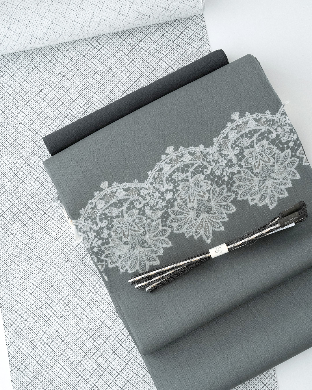 お仕立て代込＞Foglia（フォリア）甲斐凡子 「鳥と草花のレース No.2