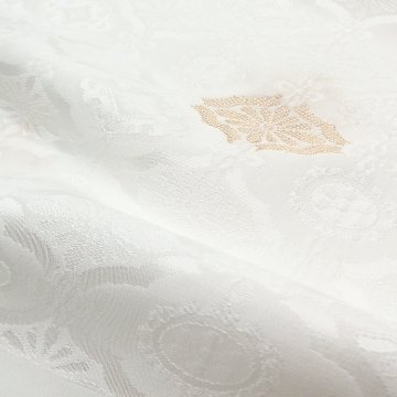 渡敬 帯揚げ 縫取濁江菊華紋 白よごしに金糸＜即日発送可＞の画像