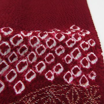 渡敬 帯揚げ 紋縮緬道長疋田 丹後ちりめん 縮緬 濃紅 ＜即日発送可＞の画像