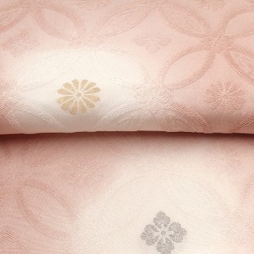 渡敬 帯揚げ 唐織八丁織七宝 丹後ちりめん 鴇色 ＜即日発送可＞の画像