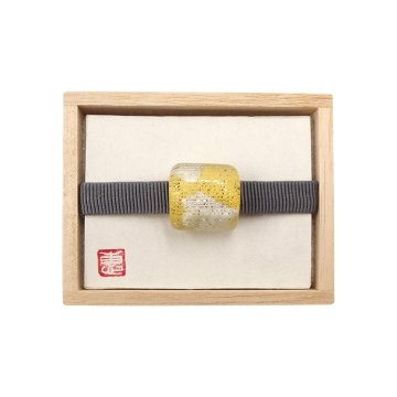 田上惠美子 硝子の帯留 「光」  ガラス・金箔・銀箔の画像