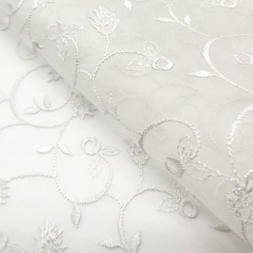 <お仕立て代込>伊と幸×千成堂着物店 「オーガンジー刺繍コート」 羽尺 灰白色の画像