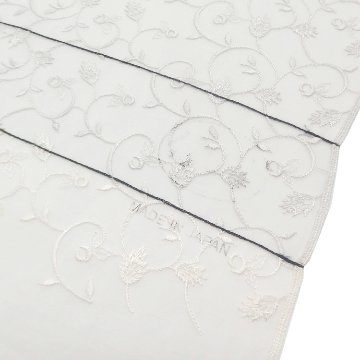 <お仕立て代込>伊と幸×千成堂着物店 「オーガンジー刺繍コート」 羽尺 灰白色の画像