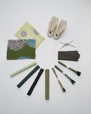 衿秀 帯揚げ 絞りの梅 疋田絞り 薄萌葱に桔梗鼠 ＜即日発送可＞の画像