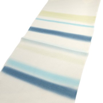 和小物さくら 五本絽三色ぼかし 夏帯揚げ 白よごしに薄縹と水色と黄緑色 ＜即日発送可＞の画像