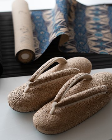 和小物さくら×衿秀 「パナマ草履 真綿入り」 千成堂別注（M・Lサイズ）＜即日発送可＞の画像