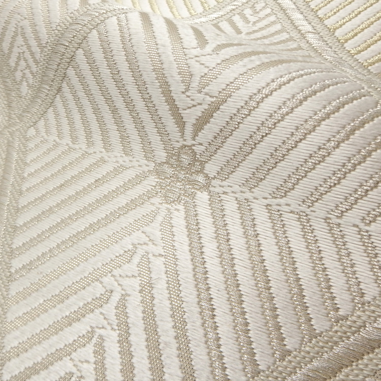 ＜お仕立て代込＞河合美術織物 「若松菱」 袋帯 白（ベージュ系） の画像