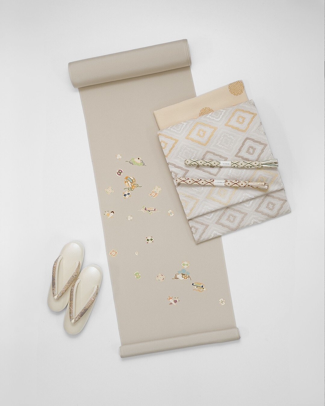 勝山さと子×和小物さくら 草履 「ハンプ×帯地」 千成堂別注 白生成 Lサイズ の画像