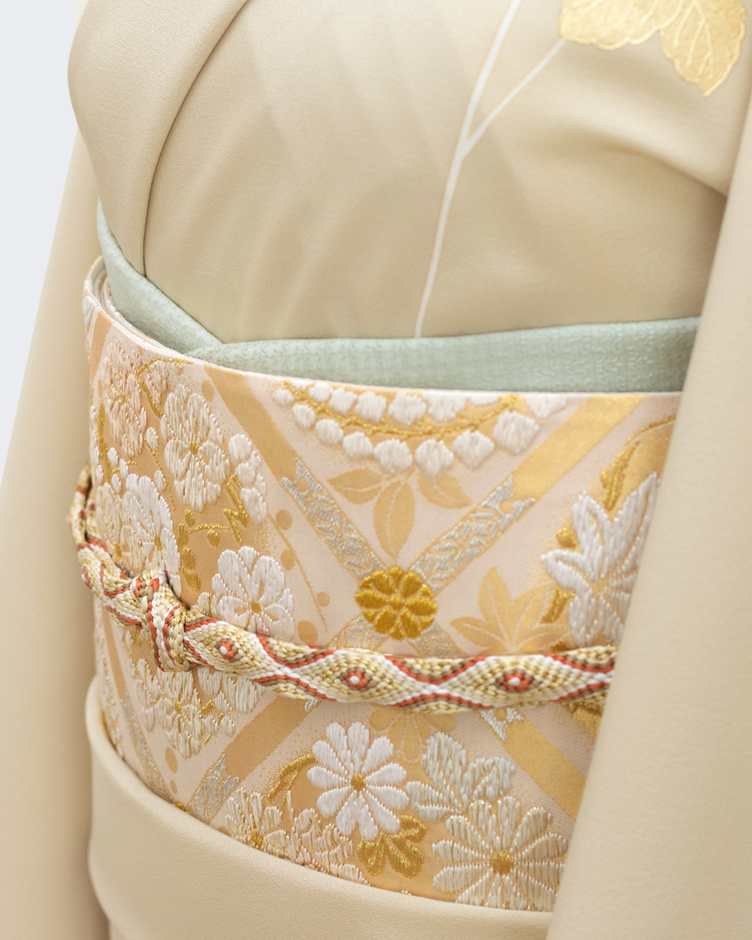 京都丹後の機屋×千成堂着物店 一点もの帯揚げ 「唐草×銀節糸」 青磁鼠×銀＜即日発送可＞ の画像