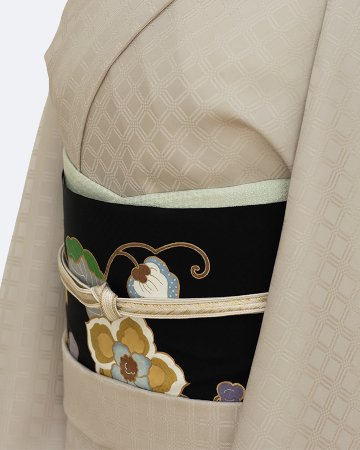 京都丹後の機屋×千成堂着物店 一点もの帯揚げ 「唐草×銀節糸」 青磁鼠×銀＜即日発送可＞ の画像