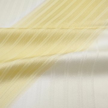和小物さくら 帯揚げ 金糸斜めぼかし 淡黄＜即日発送可＞の画像
