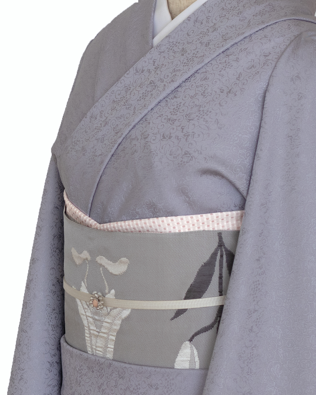 衿秀 帯締め 三分紐 白よごしに銀糸 ＜即日発送可＞の画像