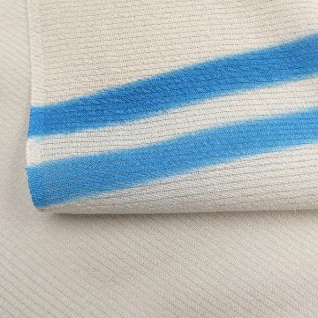 千成堂着物店 帯揚げ 「染分斜めぼかし × 絽」 夏帯揚げ 白茶に青＜即日発送可＞ の画像