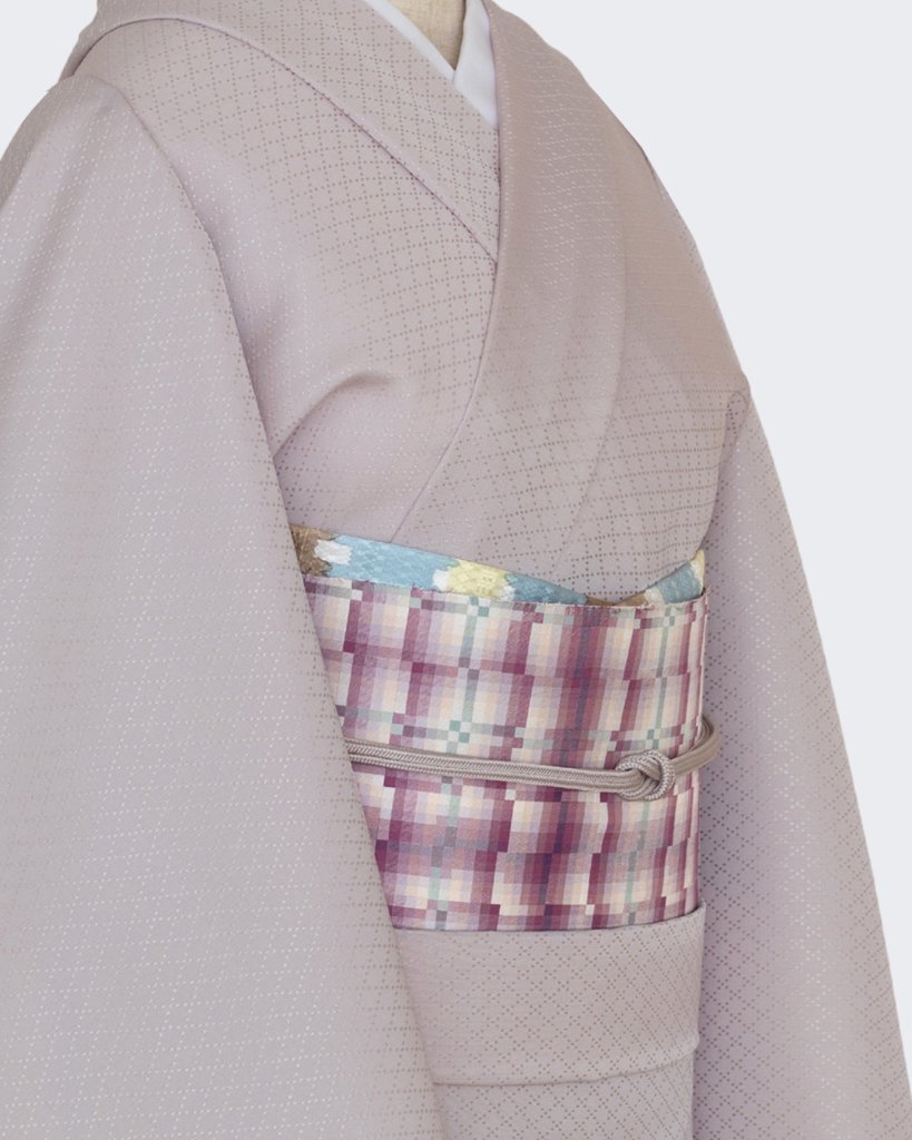 京都丹後の機屋×千成堂着物店 「野蚕白着尺 菱」 灰桜（やや青みのある灰ピンク系・色無地）＜お仕立て代込＞ の画像