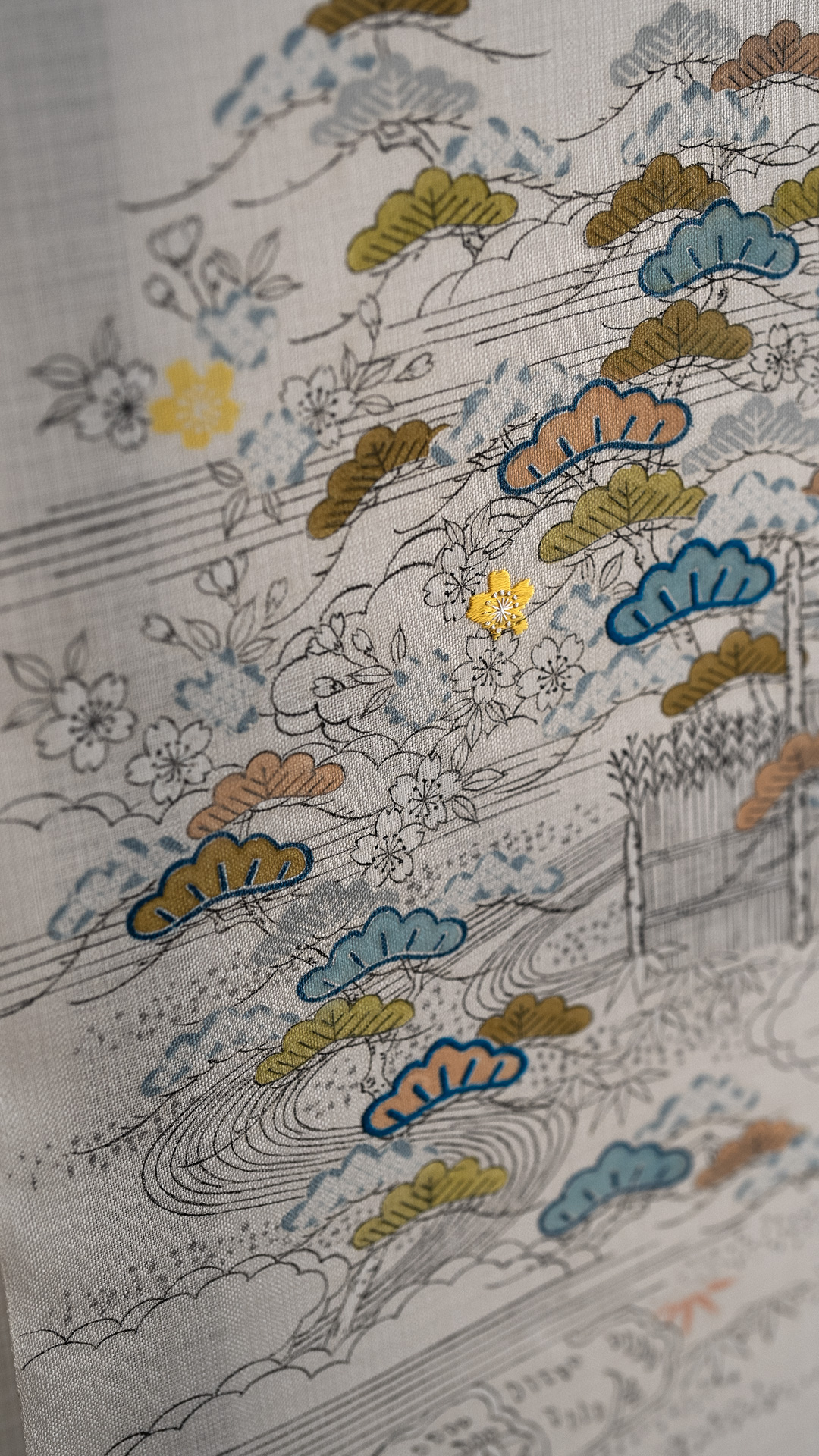 ＜お仕立て代込＞成謙 「四季花松垣 御所解」 千成堂別注 九寸名古屋帯 染め帯 夏帯〜単衣帯 生成色の画像