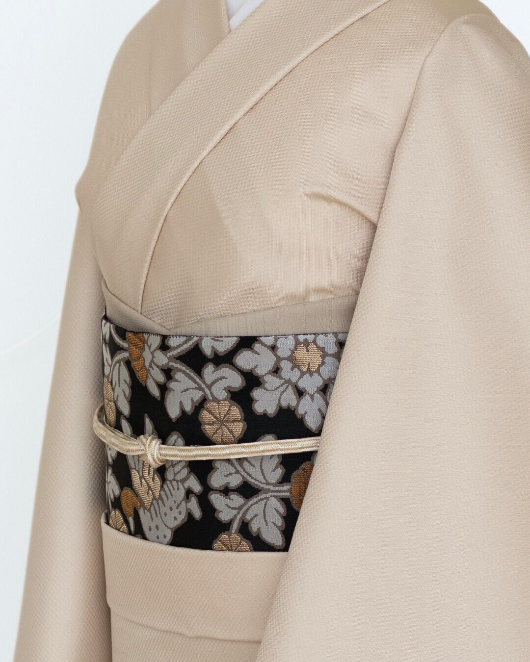 ＜お仕立て代込＞勝山さと子 「絹雲織市松 手織 一尺三分」 千成堂別注 着尺 白茶の画像