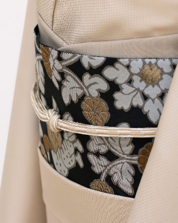 ＜お仕立て代込＞勝山さと子 「絹雲織市松 手織 一尺三分」 千成堂別注 着尺 白茶の画像