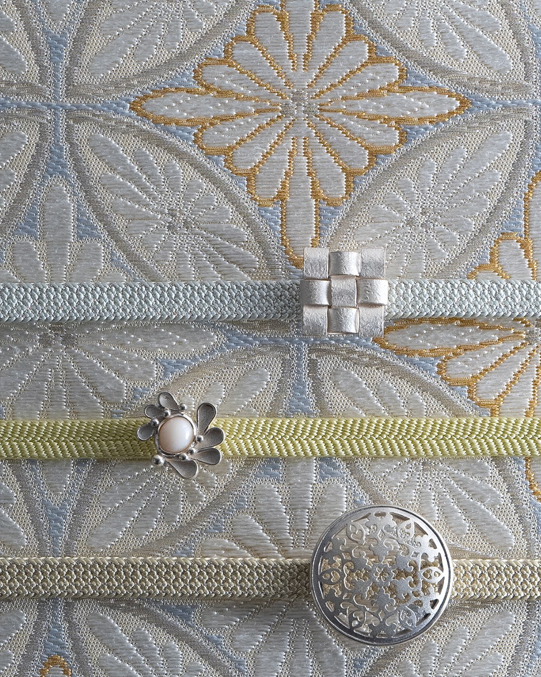 時園和代（TOKISONO）彫金の帯留め（小） 透かし彫り 「HEART-1」 千成堂別注の画像