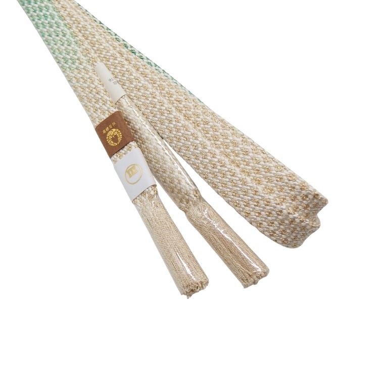 渡敬×四代 藤三郎紐 帯締め 東亀甲片ボカシ撚房 白から常磐色（緑）にぼかし・金糸＜即日発送可＞の画像