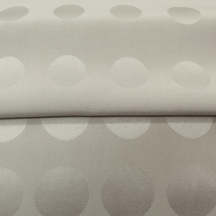 渡敬 帯揚げ ドット大小無地 丹後ちりめん 利休白茶（緑みの灰色系） ＜即日発送可＞の画像