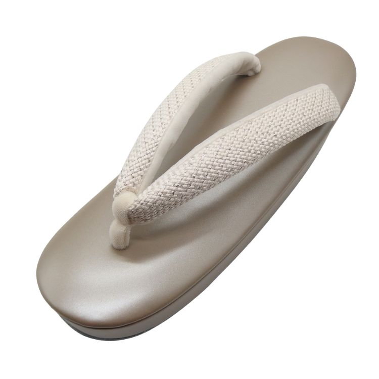 衿秀 草履 「艶けし×組紐」 千成堂別注 Lサイズ 利休白茶に白・銀糸＜即日発送可＞の画像