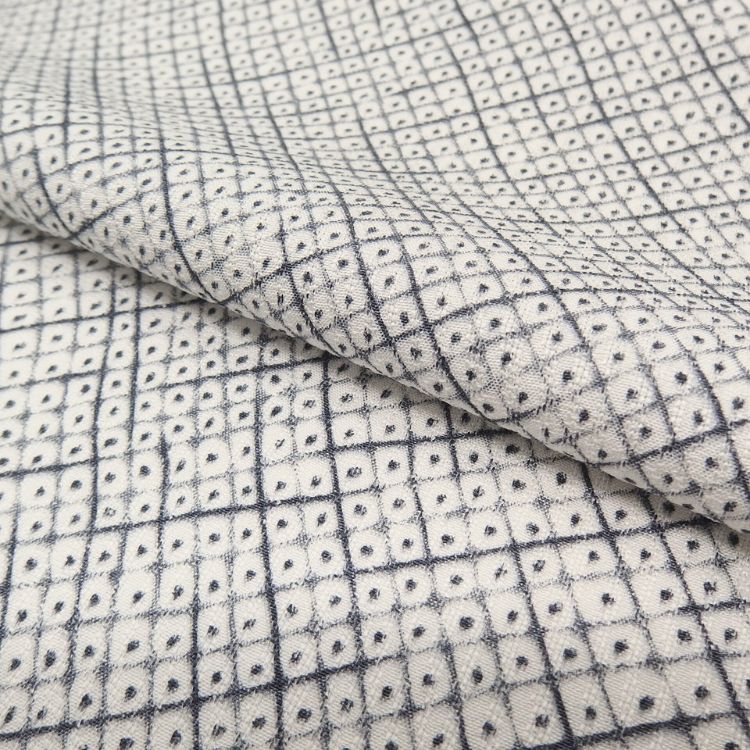 「染疋田小紋×楊柳（よろけ縞）」 着尺 白よごしに灰・墨色（グレー系）夏・単衣兼用＜お仕立て代込＞の画像