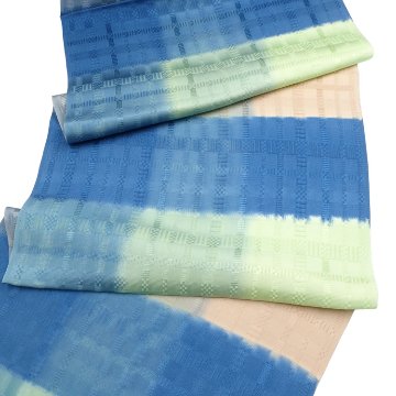 和小物さくら 帯揚げ 格子地紋三色ぼかし 紺碧と白緑と赤香＜即日発送可＞の画像