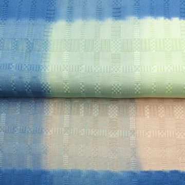 和小物さくら 帯揚げ 格子地紋三色ぼかし 紺碧と白緑と赤香＜即日発送可＞の画像