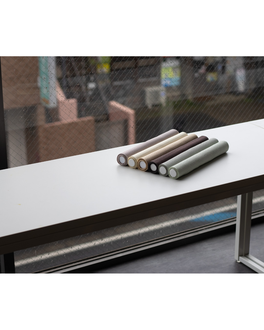 京都丹後の機屋×千成堂着物店 一点もの帯揚げ 「唐草×銀節糸」 焦げ茶×銀＜即日発送可＞ の画像