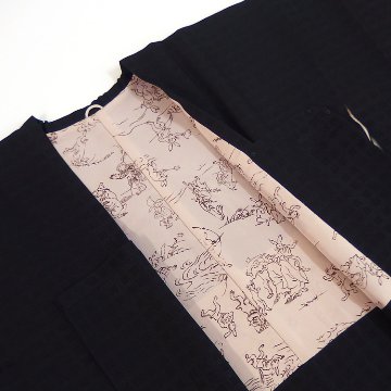 京都丹後の機屋×千成堂着物店 「野蚕白着尺 吉野格子文」道行コート（撥水加工済み）黒紫色 ＜即日発送可＞の画像