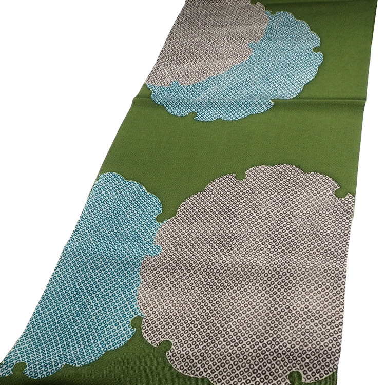 衿秀 帯揚げ 雪輪 縮緬 松葉色  ＜即日発送可＞の画像