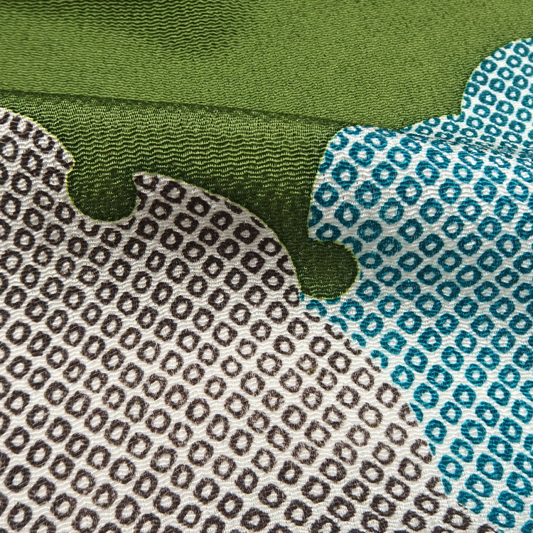 衿秀 帯揚げ 雪輪 縮緬 松葉色  ＜即日発送可＞の画像