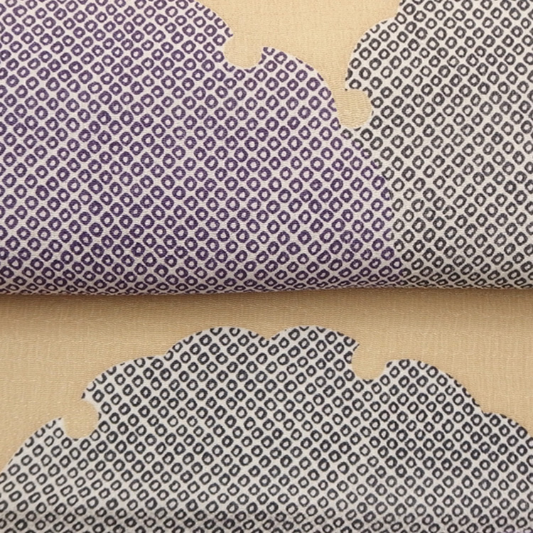 衿秀 帯揚げ 雪輪 縮緬 練色  ＜即日発送可＞の画像