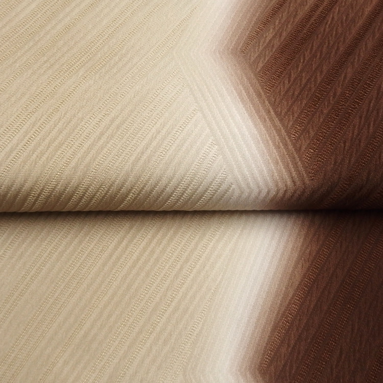 衿秀 帯揚げ 斜線ぼかし 白橡と黒茶  ＜即日発送可＞の画像