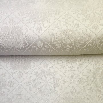 衿秀 帯揚げ 菱に花紋ぼかし 白緑と月白 ＜即日発送可＞の画像