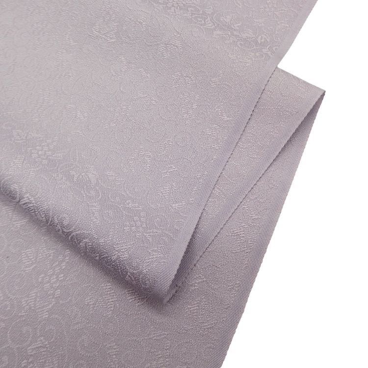 ＜お仕立て代込＞京都丹後の機屋×千成堂着物店 「葡萄唐草 伊予生糸 一尺三分着尺」薄灰紫（色無地）の画像