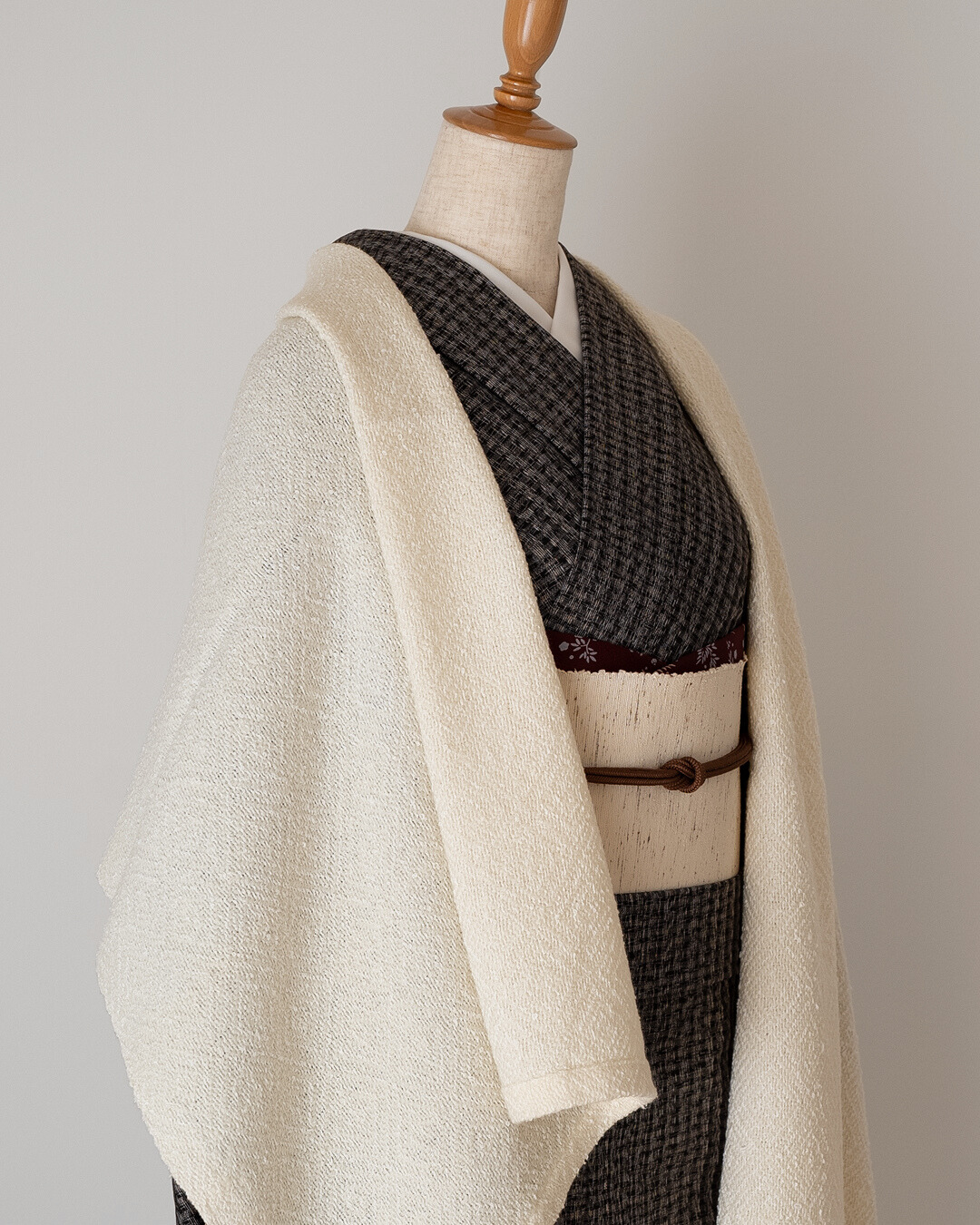 ＜お仕立て代込＞紅花の里工房 「ぜんまい八寸帯」 八寸名古屋帯 生成色の画像