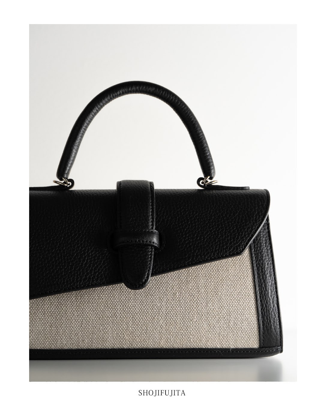 <10/31 21:00～ 発売>SHOJIFUJITA（ショウジフジタ） 「DANCER TOILE 5 横長 シュリンク / BLACK × 麻 / ECRU」 ハンドバッグの画像