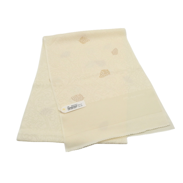 渡敬 帯揚げ 葡萄唐草無地 淡黄＜即日発送可＞の画像