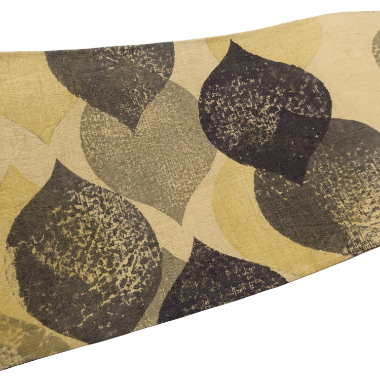 ＜お仕立て上がり＞向井詩織 「No.644」小千谷紬 半幅帯 千成堂別注 染め帯 榛色(黄色みの薄茶系)の画像