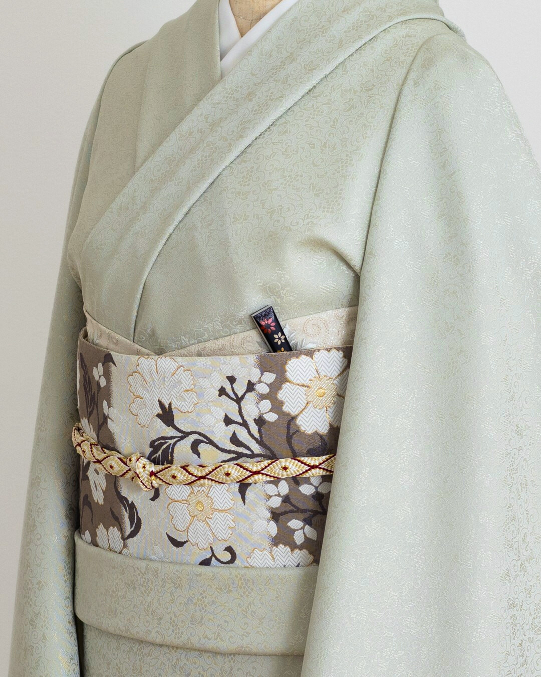 ＜お仕立て代込＞織楽浅野（しょくらくあさの）「トルコ花文」袋帯 生成と江戸鼠（灰茶系）の画像