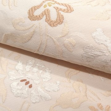 ＜お仕立て代込＞織楽浅野（しょくらくあさの）「唐草古渡文」九寸名古屋帯 象牙色（明るい灰みのベージュ系）の画像