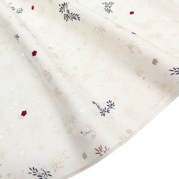 和小物さくら 帯揚げ 友禅三枚型 新・松竹梅散らし 白色にシャンパンゴールド（黄色味の銀）＜即日発送可＞の画像