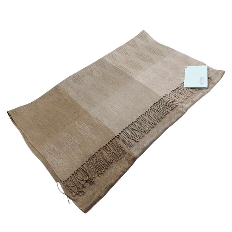 吉野綾 「ダマスク織の大判ショール(ストール)  × ベルフラワー文様」草木染 茶鼠色の画像