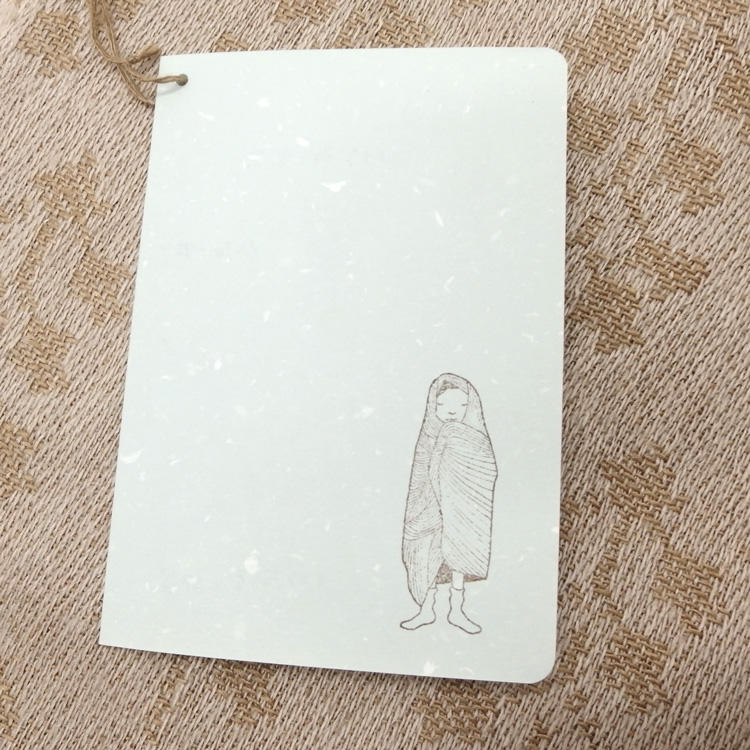 吉野綾 「ダマスク織の大判ショール(ストール)  × ベルフラワー文様」草木染 茶鼠色の画像