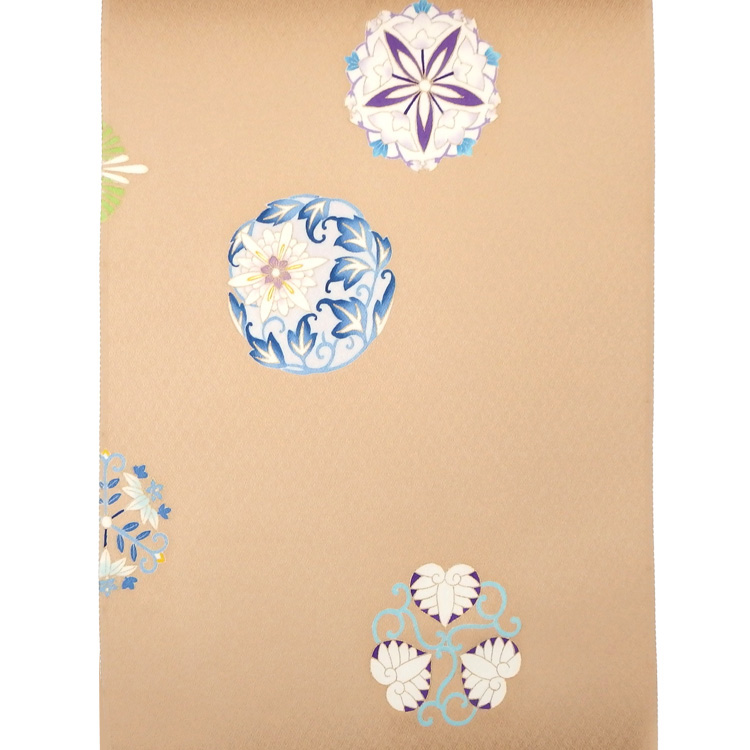 松寿苑「新花文」手描き友禅の付下げ 伽羅色 (落ち着いたオレンジ系のベージュ) の画像