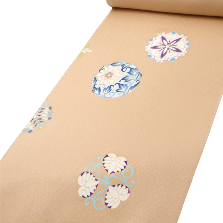 松寿苑「新花文」手描き友禅の付下げ 伽羅色 (落ち着いたオレンジ系のベージュ) の画像