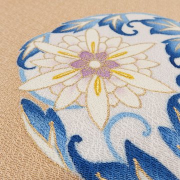 松寿苑「新花文」手描き友禅の付下げ 伽羅色 (落ち着いたオレンジ系のベージュ) の画像