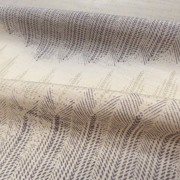 和小物さくら 帯揚げ 紬地杉木立波暈し 灰白色から薄鼠＜即日発送可＞の画像